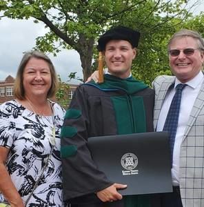 Meet your Posher, Sharon